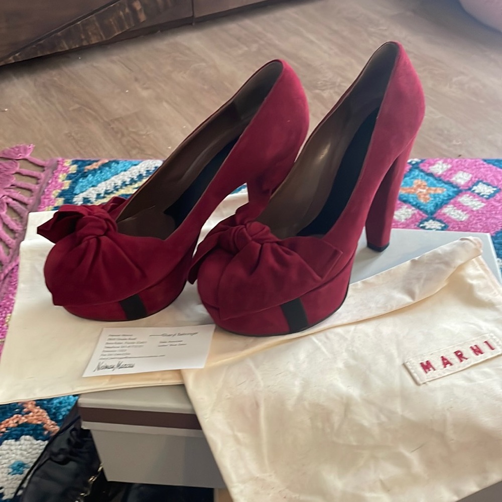 Vintage from the early to mid 2000s MARNI Burgundy Punp 37.5